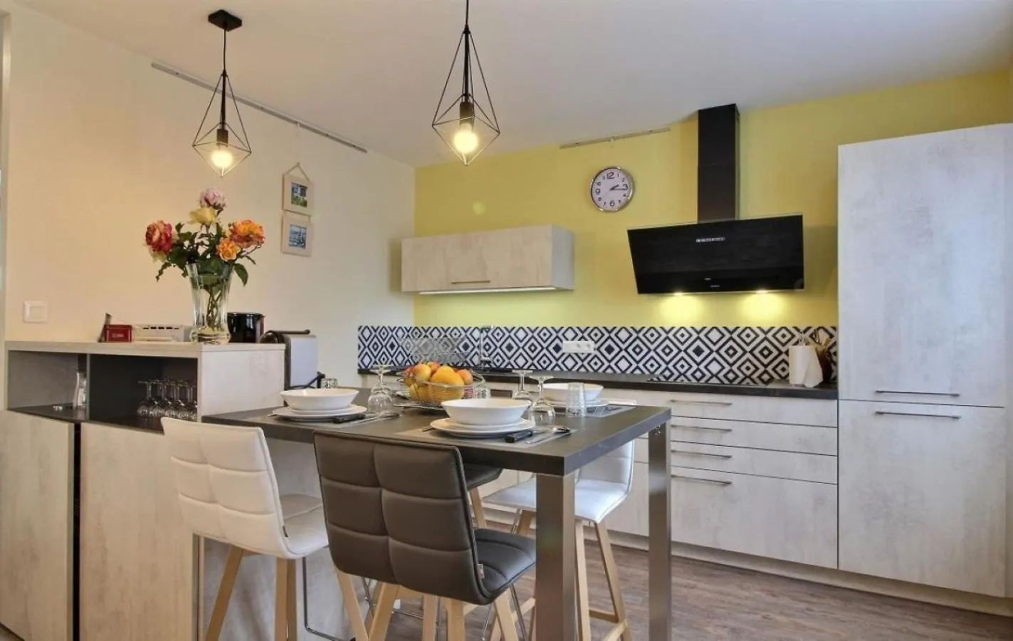 Apartman La Maison Bleue En Iroise - Randonnees Gr34 - Plage 10 Min A Pieds - Wifi, Velos Vae Gratuits, Jardin - Exposition Plein Sud Loc-Maria-Plouzané